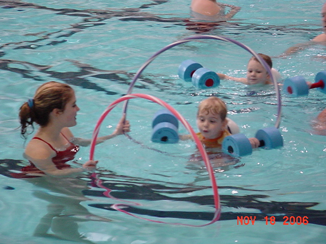 Safe and fun learn-to-swim